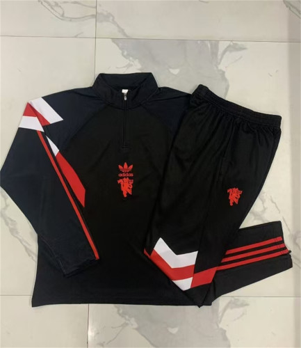 Manchester United Kids Training Suit 24/25