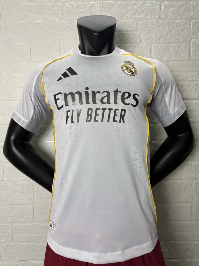 Real Madrid Home Player Jersey 25/26
