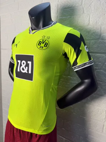 Borussia Dortmund Neon Special Men Player Jersey 24/25