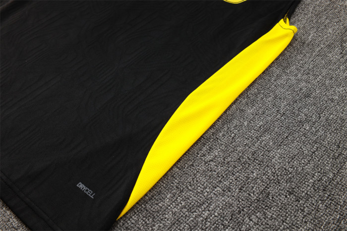 Borussia Dortmund Training Jersey 23/24