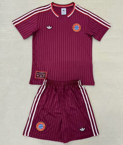Bayern Munich Icons Kids Suit 25/26
