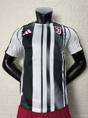 Juventus Home Player Jersey 25/26