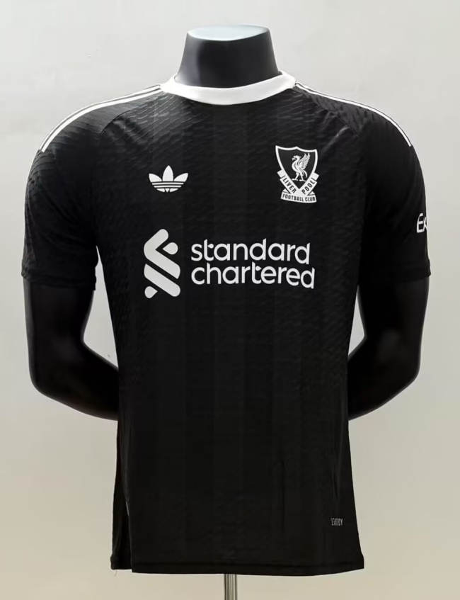 Liverpool Goalkeeper Player Version Jersey 25/26