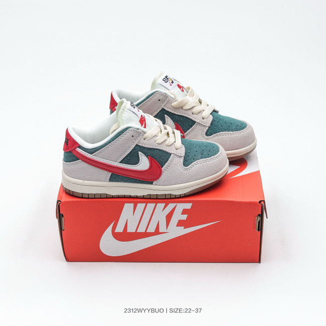 NIKE SB Dunk Low sports casual low-top sneakers double hook beige red and green