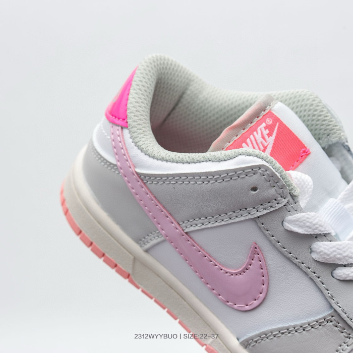 Nike SB Dunk Low Kids Low-Top Sneakers 520 Valentine's Day Limited Edition Pink