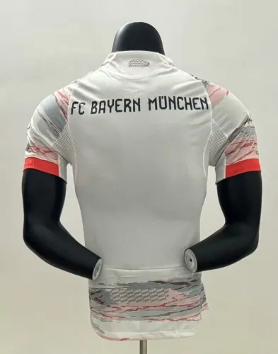 Bayern Munich Home Player Jersey 25/26
