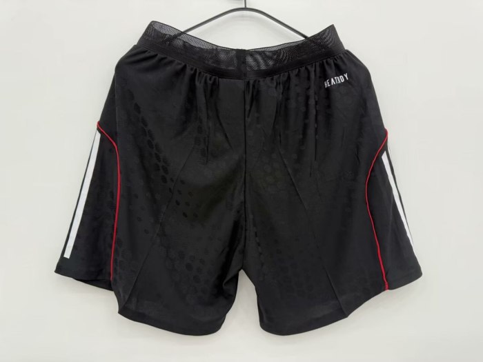 Liverpool Away Player Shorts 25/26