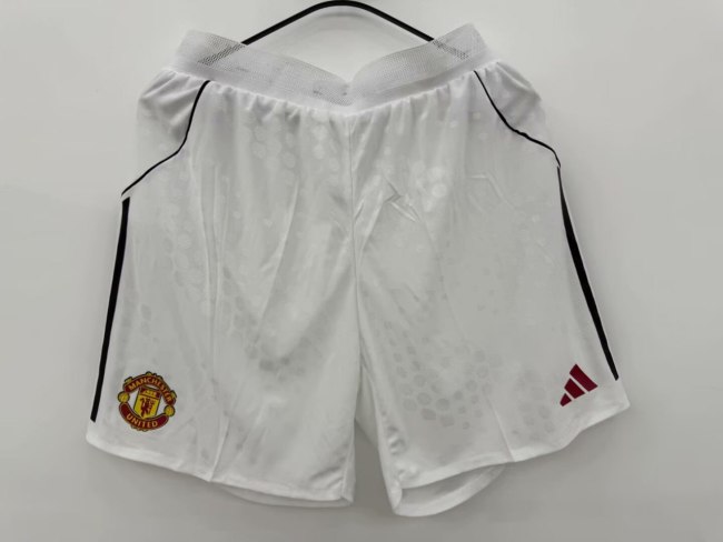 Manchester United Player Home Shorts 25/26