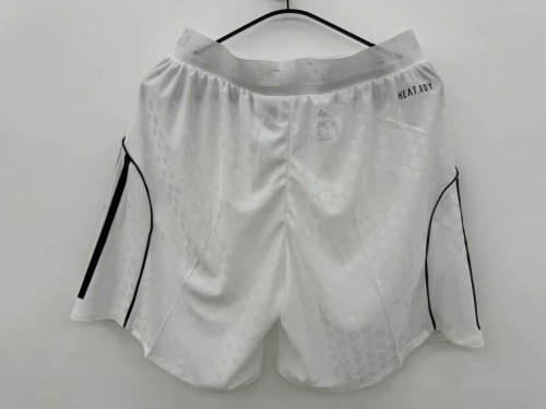 Manchester United Player Home Shorts 25/26