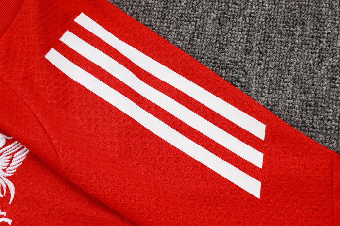 Liverpool Training Short sleeve Suit 24/25