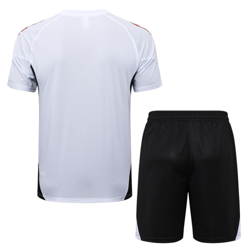 Liverpool Training Short sleeve Suit 25/26