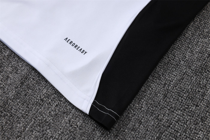 Liverpool Training Jersey 25/26