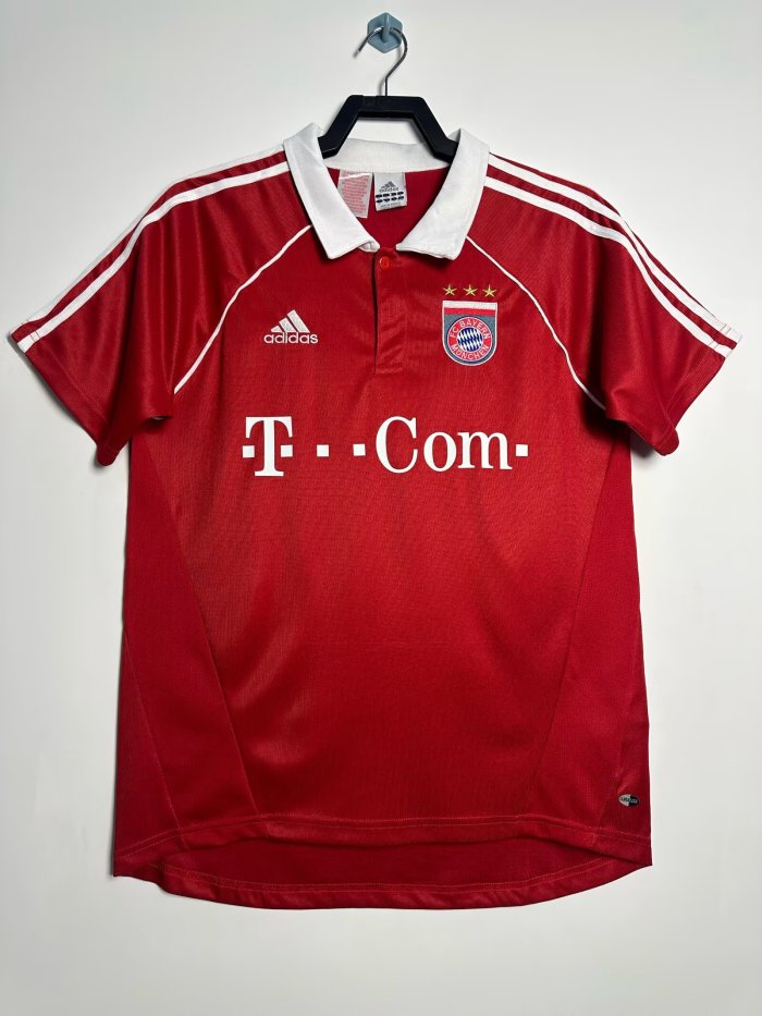 Bayern Munich Home Retro Jersey 2005/06