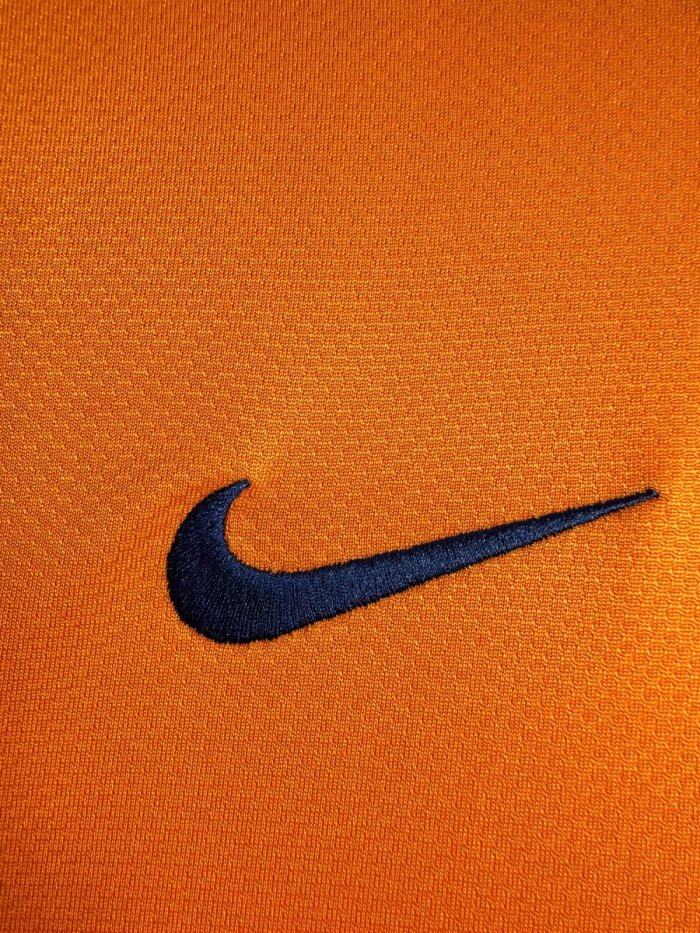 Barcelona Away Retro Jersey 2006/07