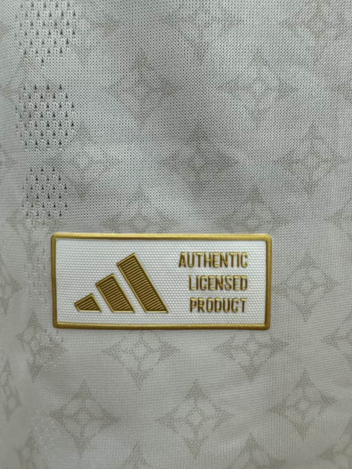 Lyon Home Men Player Jersey 25/26