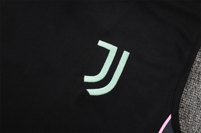 Juventus Training Jersey 25/26
