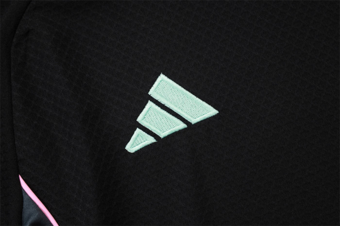 Juventus Training Short Sleeve jersey 25/26