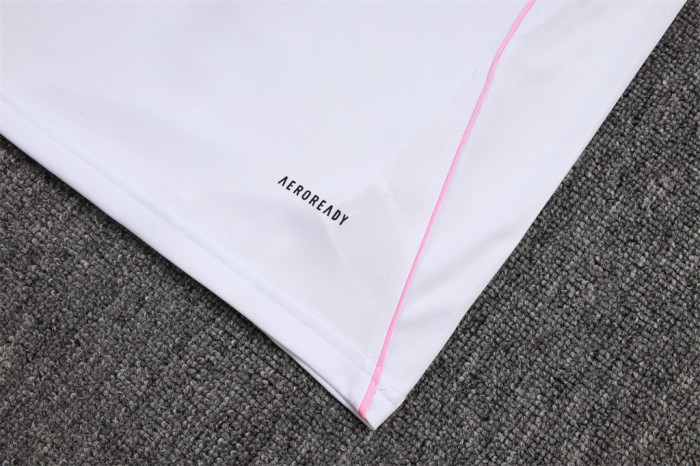 Juventus Training Jersey 25/26