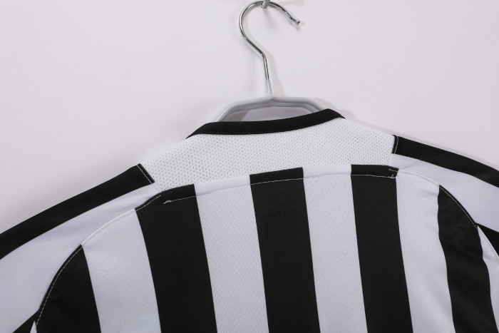 Juventus Home Retro Jersey 2003/04