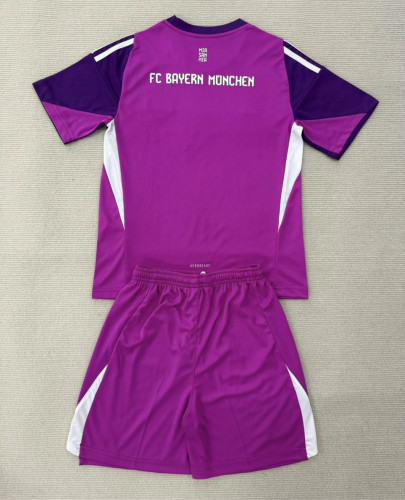 Bayern Munich Goalkeeper Kids Suit 25/26
