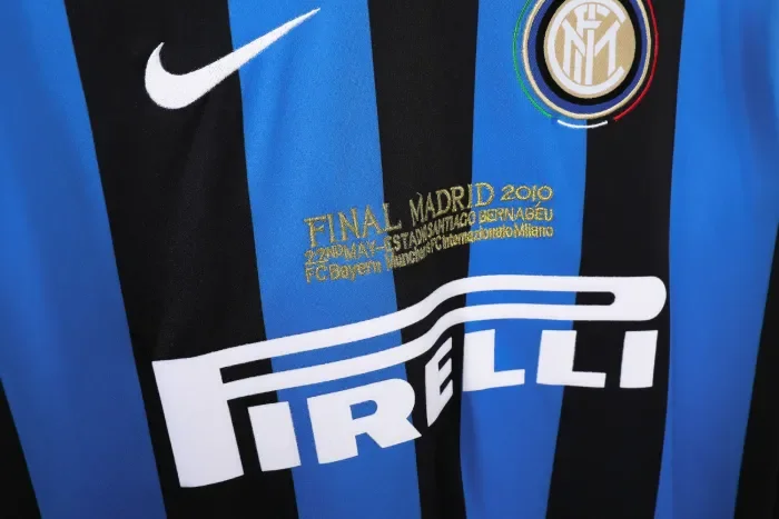 Inter Milan Home Long Sleeve Retro Jersey 2009/10