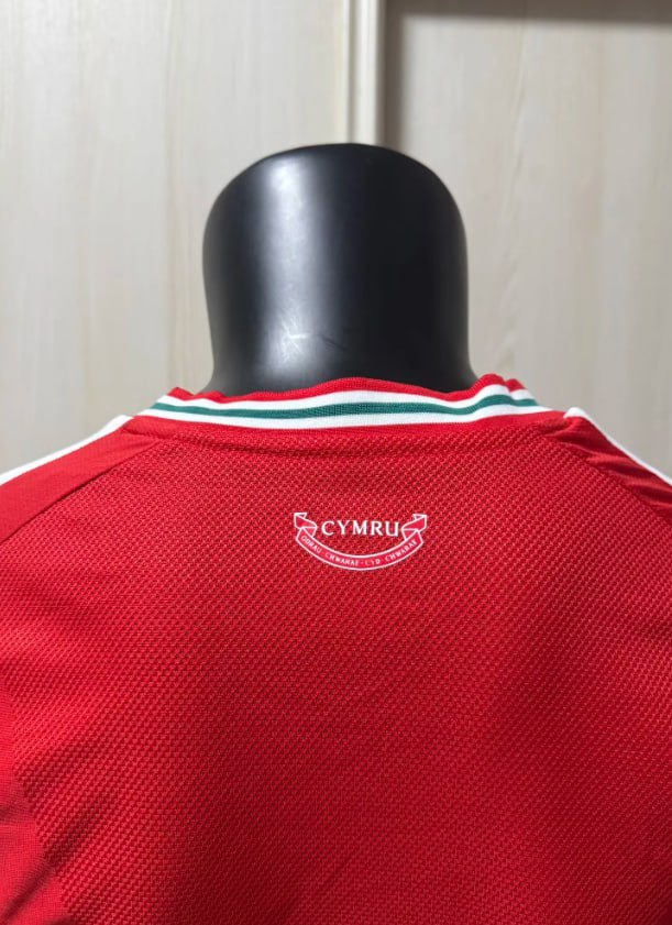 Wales 2026 World Cup Home Player Men Jersey