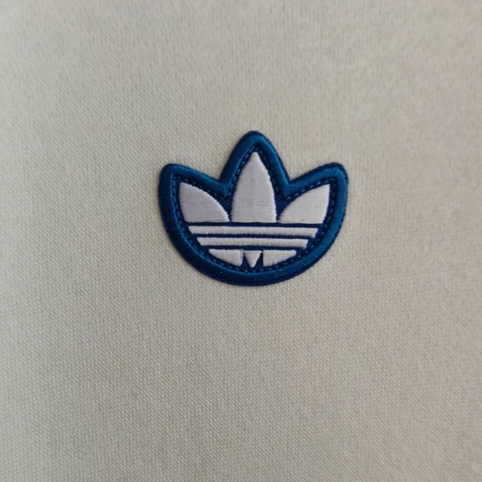 Real Madrid Retro Hoodie （Multiple colors）