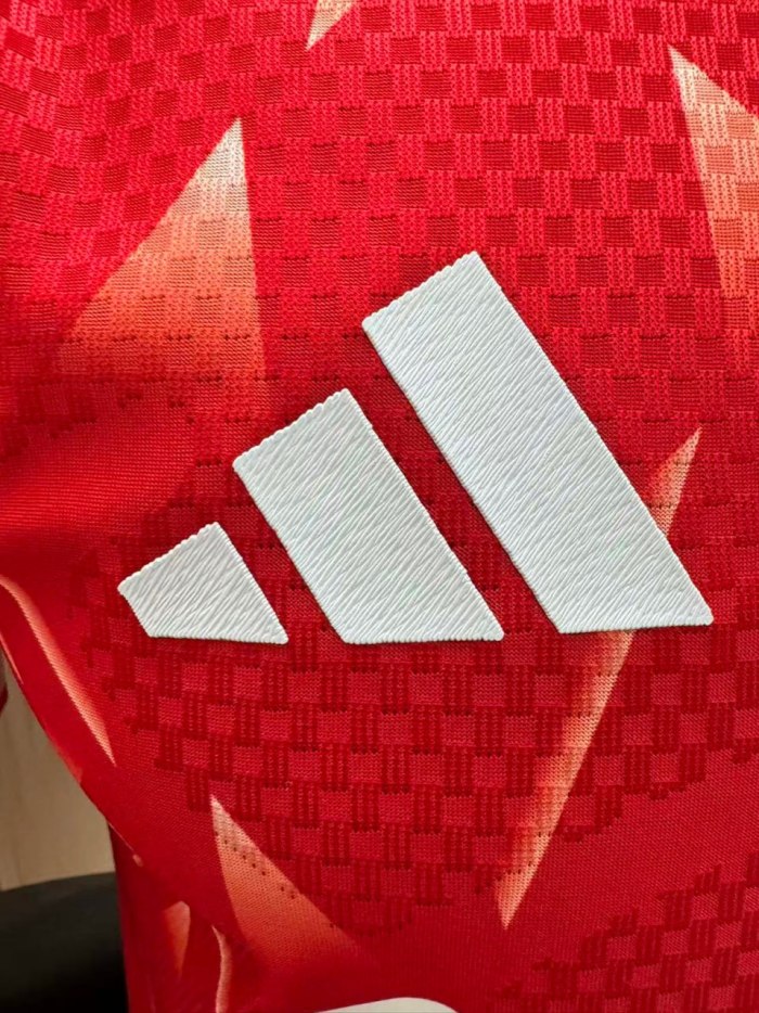 Liverpool Home Player Version Jersey 26/27