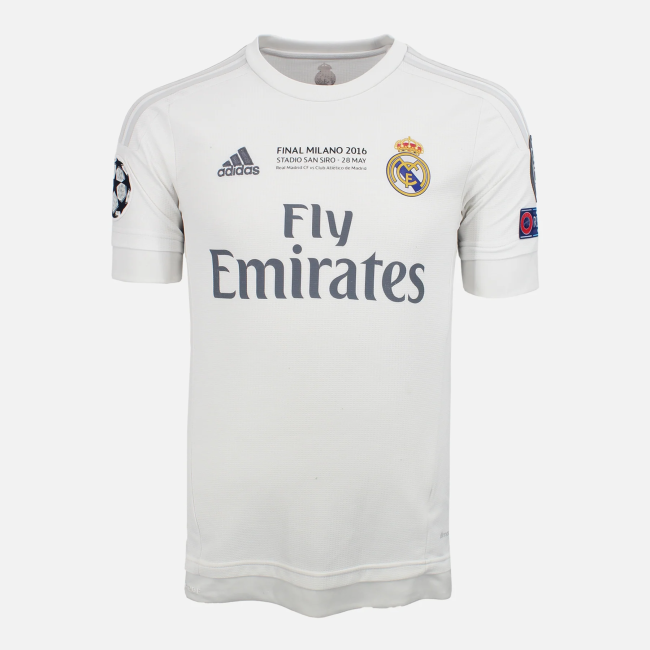 Real Madrid Home Retro Jersey 2015/16