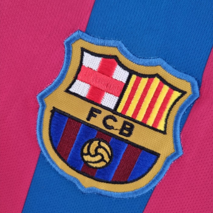 Barcelona Home Long Sleeve Retro Jersey 2005/06