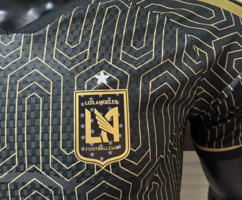 Los Angeles Home Player Man Jersey 26/27