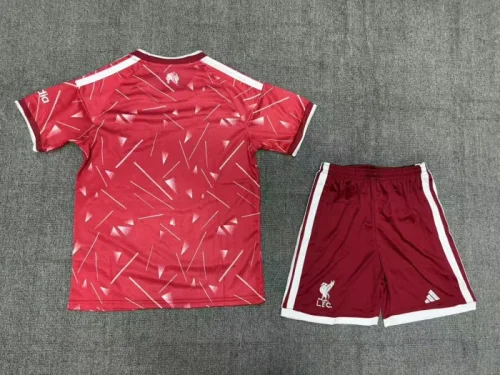 Liverpool Home Kids Suit 26/27