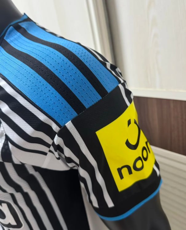Newcastle United Home Player Jersey 26/27