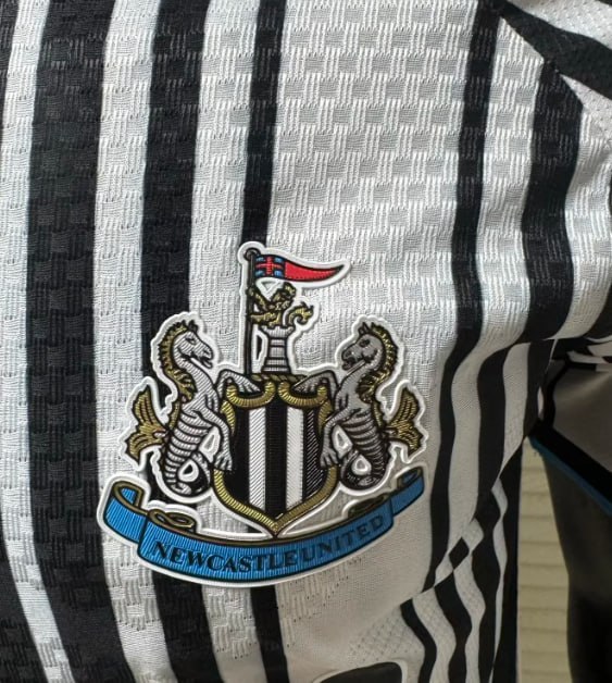 Newcastle United Home Player Jersey 26/27