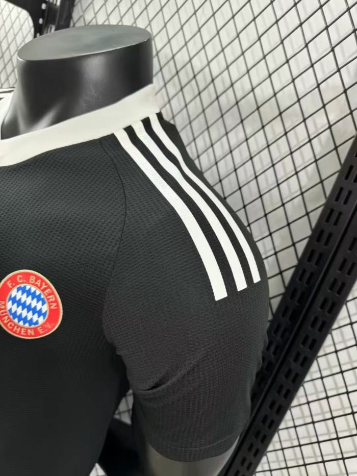 Bayern Munich Goal Keeper Player Jersey 24/25