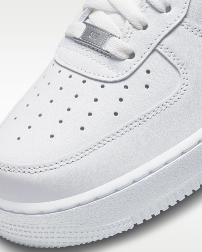 Nike  Air Force  1 '07