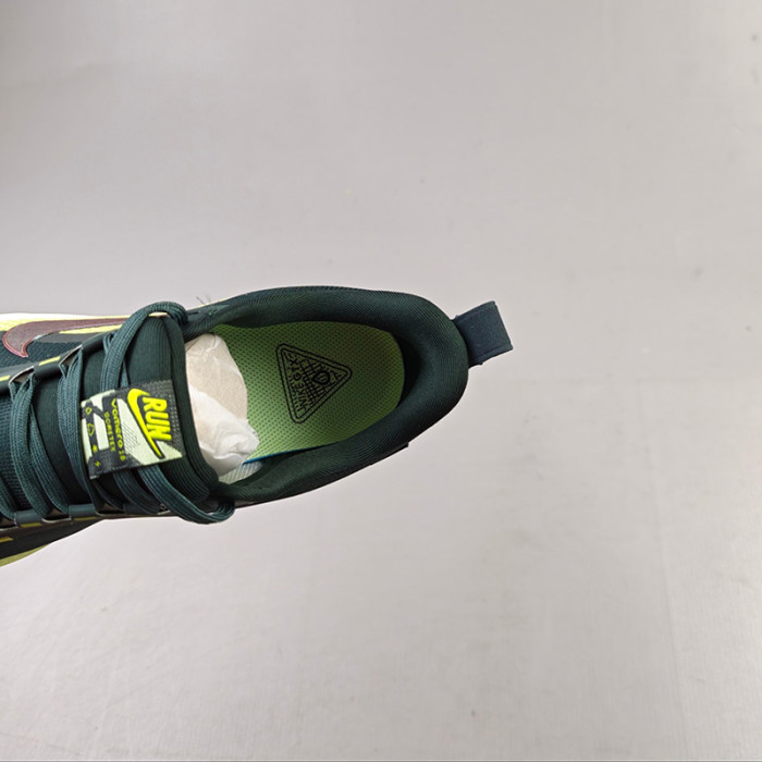 Nike Vomero 18 GTX Men's Road Running Shoes