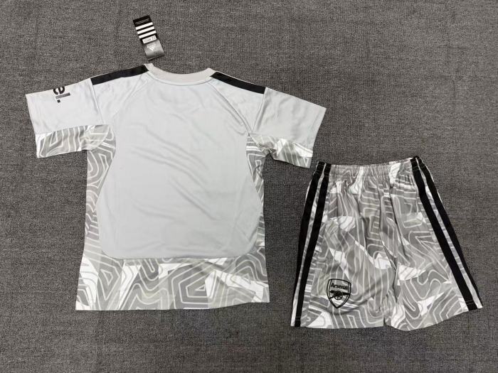 Arsenal Home Goalkeeper Kids Suit 26/27