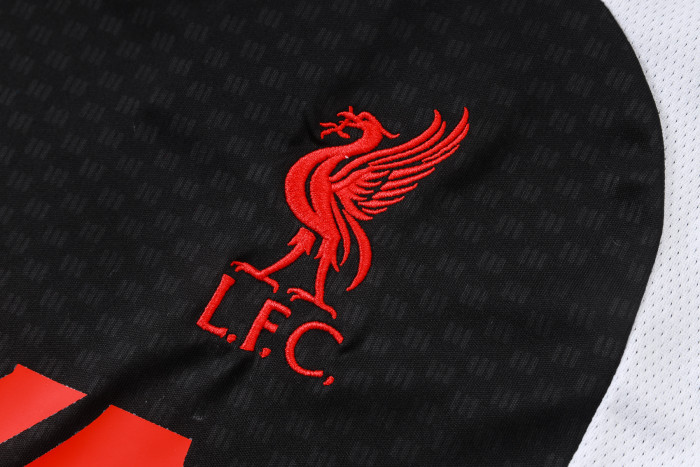 Liverpool Training Short sleeve jersey 26/27