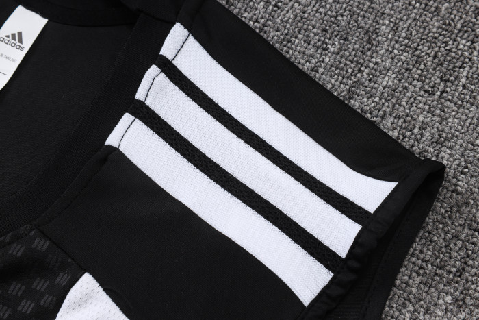 Liverpool Training Jersey 26/27