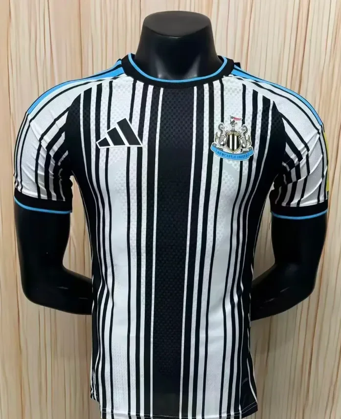 Newcastle United Man Home Player Jersey 26/27