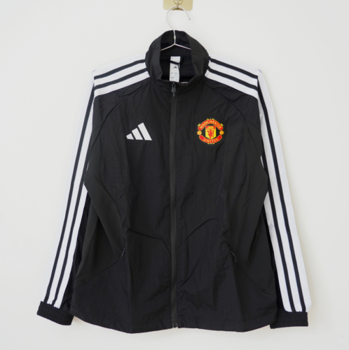 Manchester United Black Training Windbreaker 2026