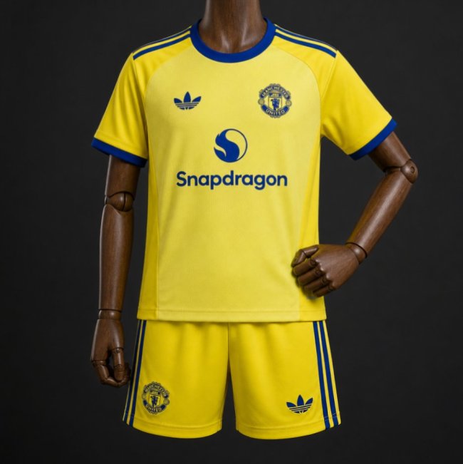 Manchester United Away Goalkeeper Yellow Kids Suit 26/27