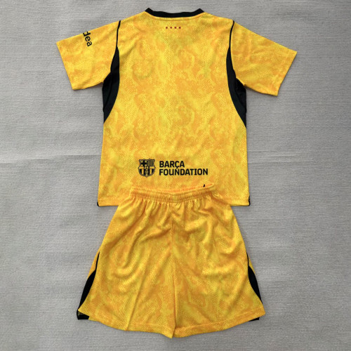 Barcelona Yellow Goalkeeper Men Jersey Suit 26/27