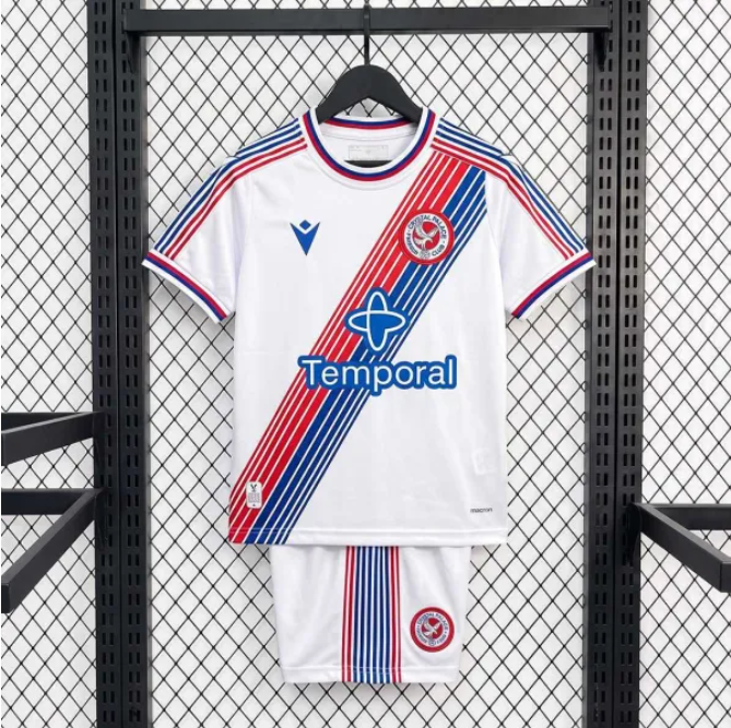 Crystal Palace Eagle Sash Home Kids Suit 26/27