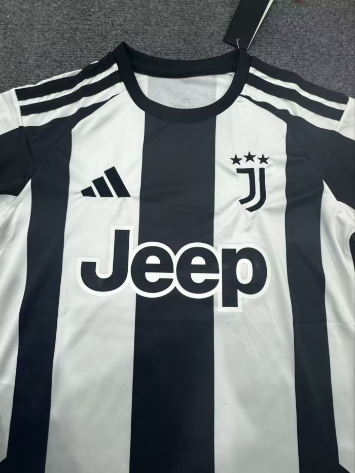 Juventus Home Man Jersey 27/28