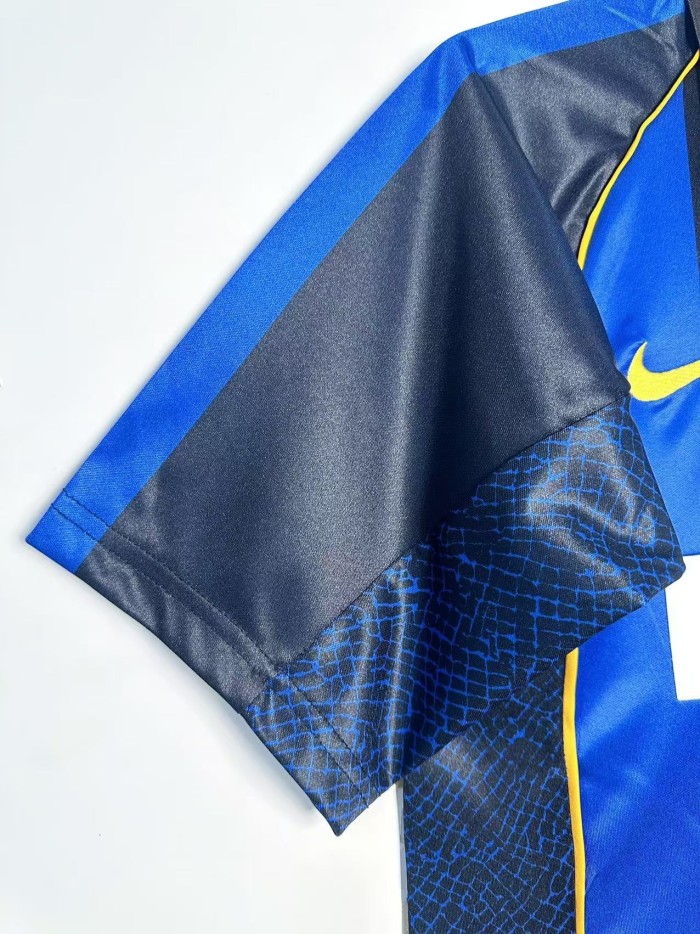 Inter Milan Home Retro Jersey 2001/02