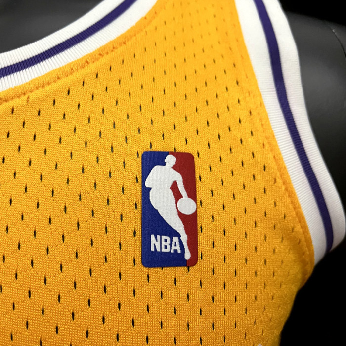 Kobe Bryant Los Angeles Lakers Hardwood Classics Swingman Jersey Yellow