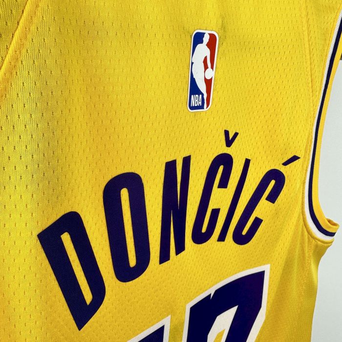 Luka Dončić Los Angeles Lakers Icon Edition Swingman Jersey 23/24 Yellow
