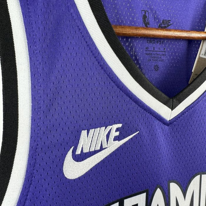 Domantas Sabonis Sacramento Kings Classic Edition Swingman Jersey 24/25 Purple